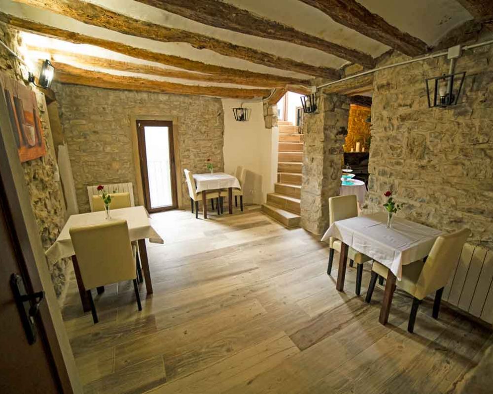 EL-FORN-DE-FREIXENET_COMEDOR2_64